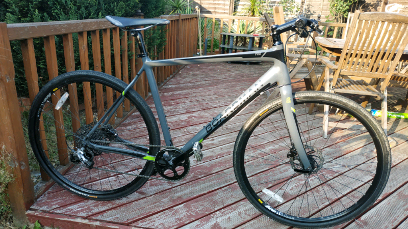 1x11 hybrid bike